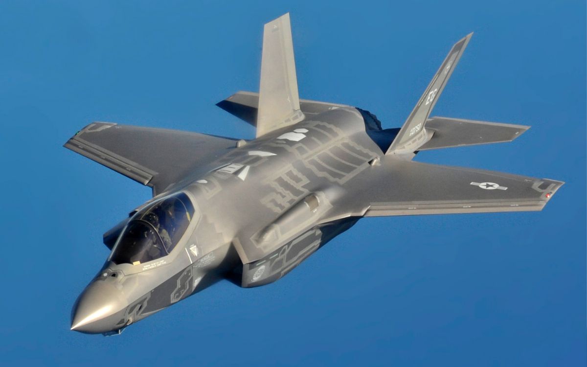 EE.UU. despliega 10 aviones militares en Puerto Rico para combatir cárteles EE.UU. despliega 10 aviones militares en Puerto Rico para combatir cárteles