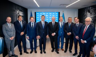 Analizan FIFA y Conmebol ampliar a 64 selecciones para el Mundial 2030 | Video