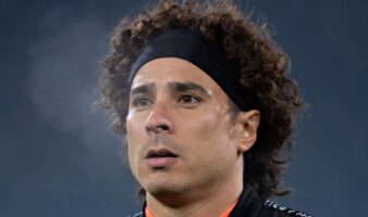 Guillermo Ochoa es goleado 5-0 durante su debut en Chipre