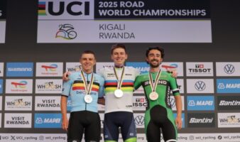 Tadej Pogacar defiende el título mundial en ciclismo de ruta | Video