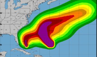 Tropical Imelda cerca de Florida; Humberto es huracán categoría 4 | EU