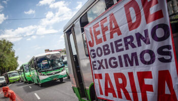Transportistas posponen megabloqueo en CDMX y Edomex tras acercamiento con autoridades