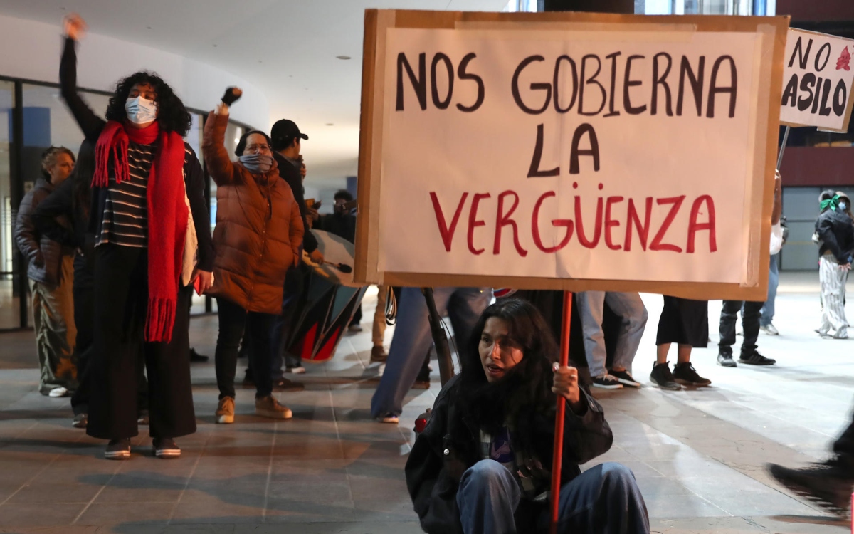 Dina Boluarte puede renunciar a presidencia de Perú o enfrentará destitución: Especialista Dina Boluarte puede renunciar a presidencia de Perú o enfrentará destitución: Especialista