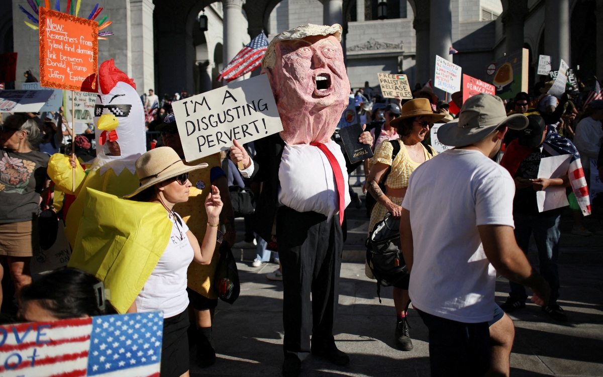 Fotos | 'No queremos reyes': Millones marcharon en EE.UU. contra el 'autoritarismo' de Trump Fotos | 'No queremos reyes': Millones marcharon en EE.UU. contra el 'autoritarismo' de Trump