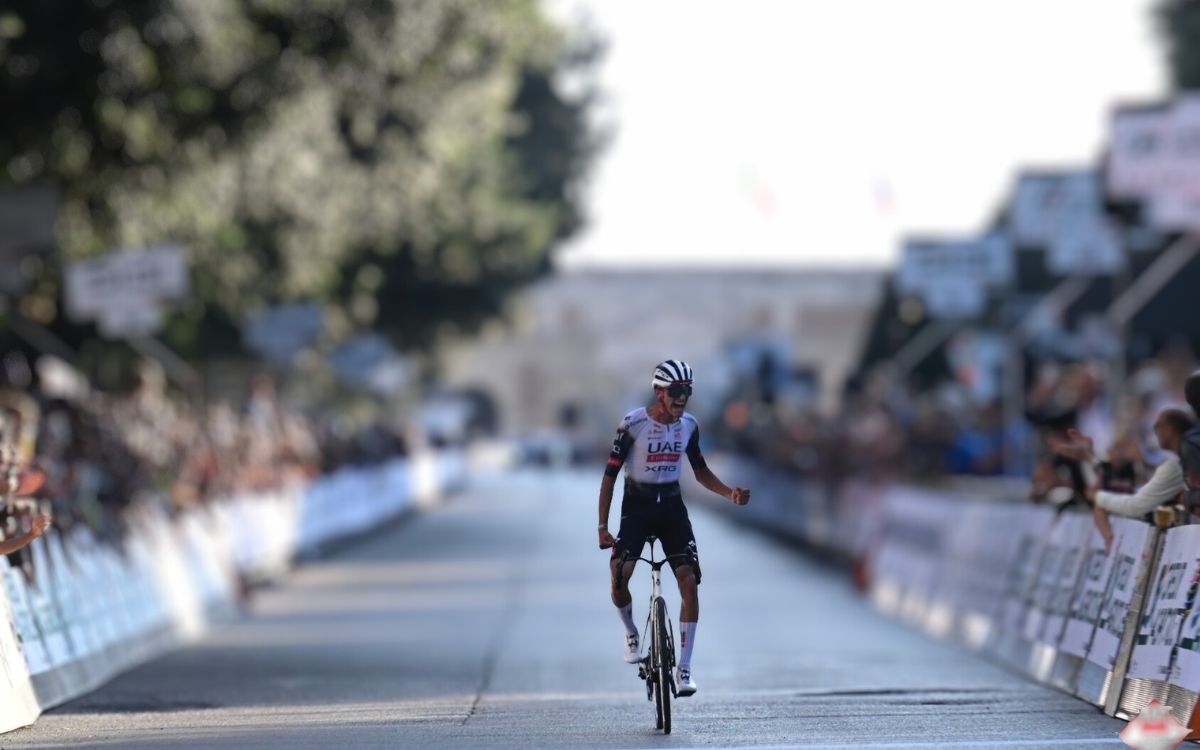 Isaac del Toro cierra temporada con triunfo en el Giro del Veneto Isaac del Toro cierra temporada con triunfo en el Giro del Veneto