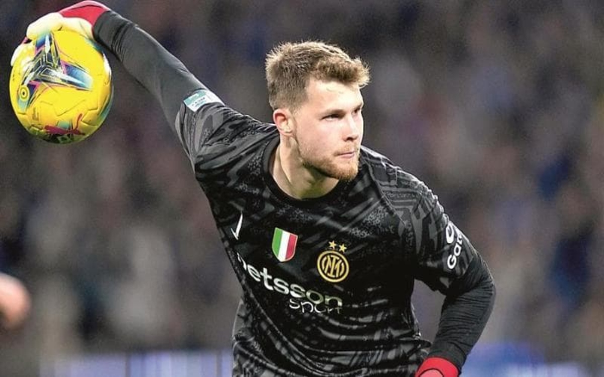 Portero español del Inter de Milan atropella a adulto mayor | Video Portero español del Inter de Milan atropella a adulto mayor | Video