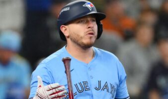 Quién es Alejandro Kirk, primer catcher nacido en México que disputará la Serie Mundial