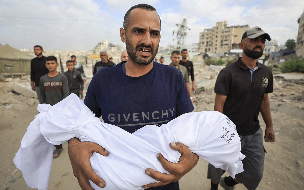 Al menos 104 palestinos muertos, incluidos 46 niños, por nuevos bombardeos israelíes en Gaza Al menos 104 palestinos muertos, incluidos 46 niños, por nuevos bombardeos israelíes en Gaza