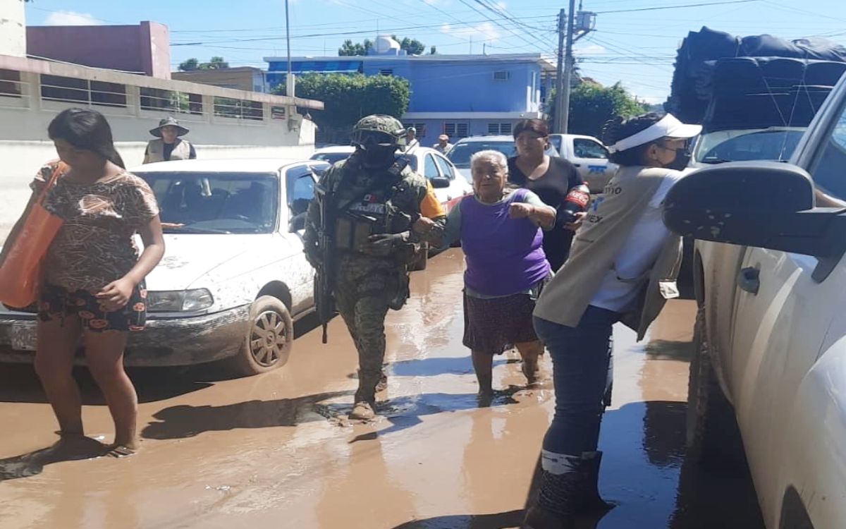 UNAM abre centros de acopio para afectados por lluvias; Fundación Carlos Slim refuerzan apoya zonas afectadas UNAM abre centros de acopio para afectados por lluvias; Fundación Carlos Slim refuerzan apoya zonas afectadas