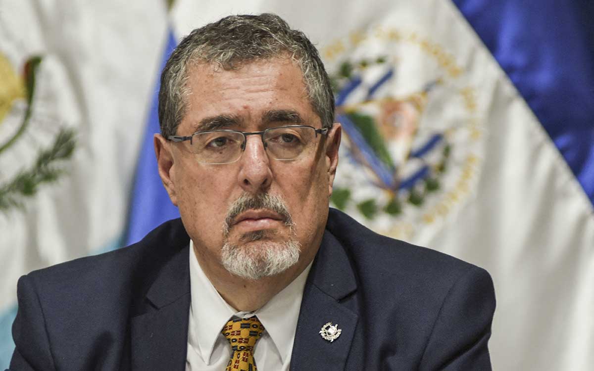 El presidente de Guatemala denuncia un intento de 'golpe de Estado' instigado desde la Fiscalía El presidente de Guatemala denuncia un intento de 'golpe de Estado' instigado desde la Fiscalía
