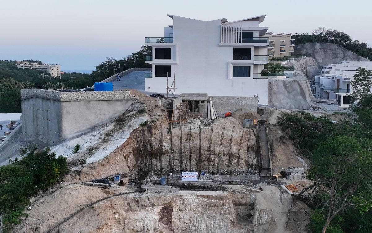 Profepa frena desarrollos que destruyeron selva en Huatulco Profepa frena desarrollos que destruyeron selva en Huatulco