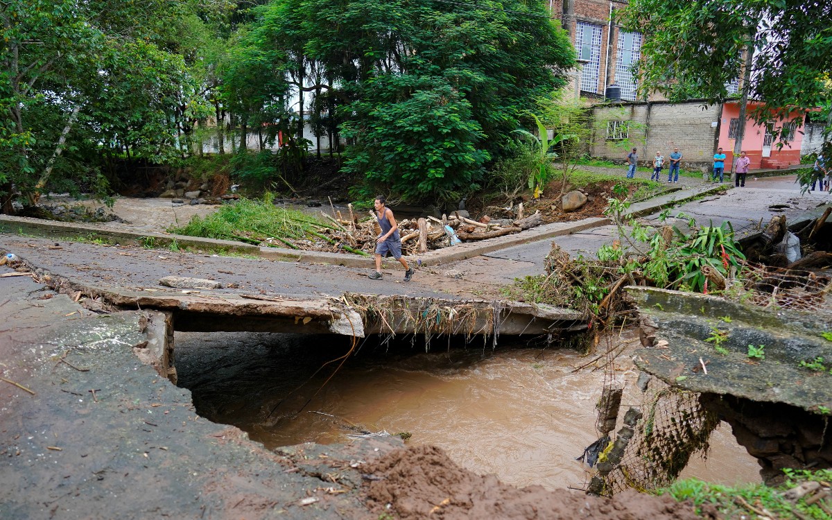 Saldos de intensas lluvias: 47 personas fallecidas y 38 no localizadas