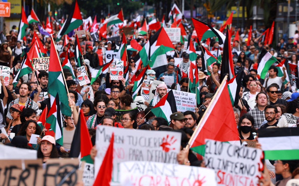Videos | Realizan marcha pro Palestina en CDMX y exigen frenar el genocidio
