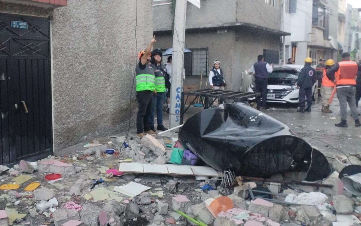 Explosión destroza vivienda en Iztacalco Explosión destroza vivienda en Iztacalco