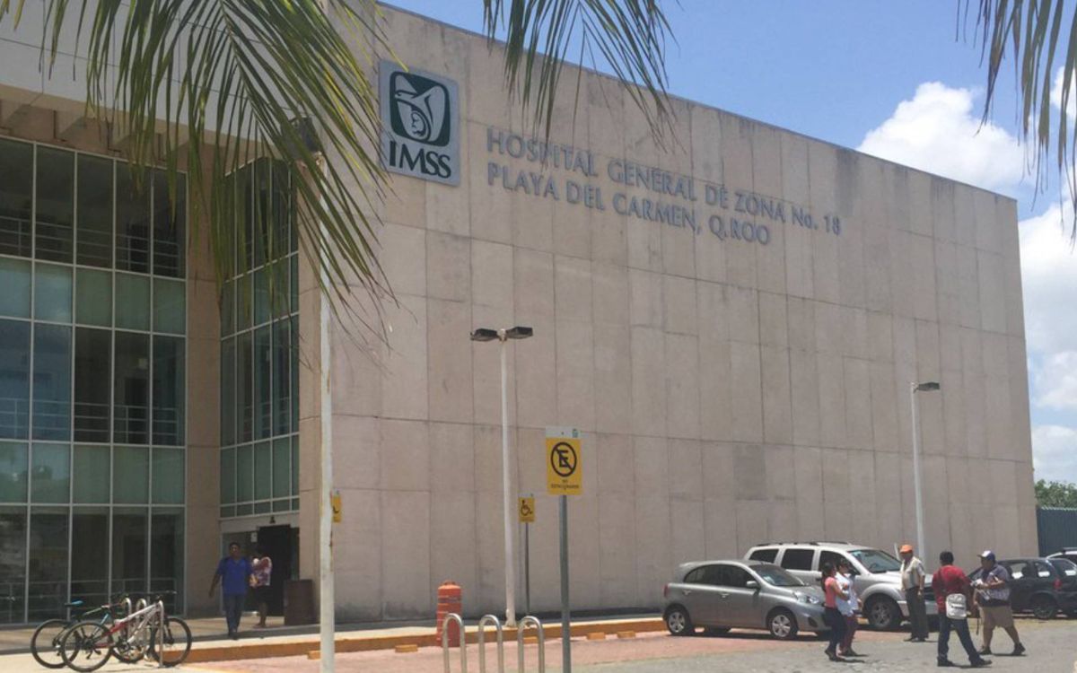 Usuarios del IMSS denuncian agresiones de personal médico después de horas de espera Usuarios del IMSS denuncian agresiones de personal médico después de horas de espera