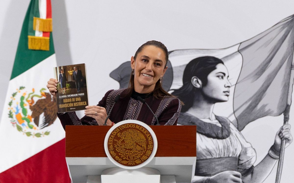 Publica Sheinbaum libro sobre su relevo presidencial con AMLO Publica Sheinbaum libro sobre su relevo presidencial con AMLO