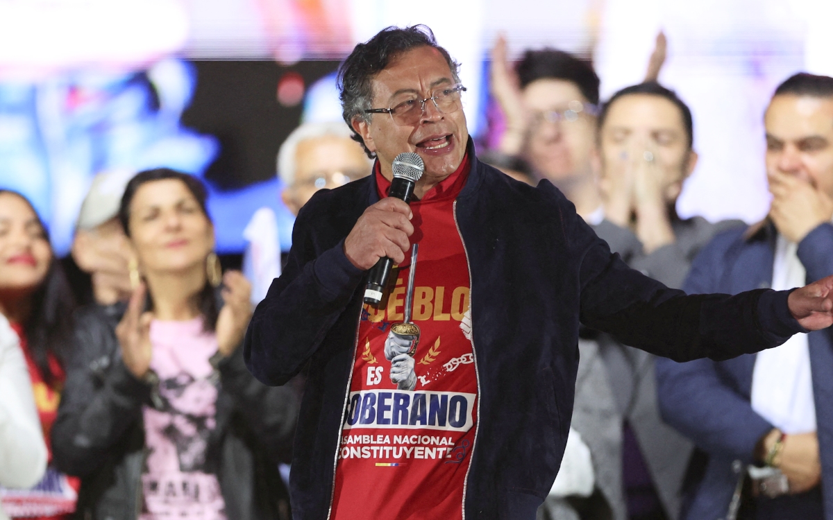 Miles marchan en Bogotá en apoyo a Petro frente a Trump Miles marchan en Bogotá en apoyo a Petro frente a Trump