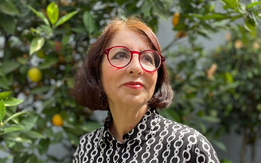 “Todavía hay quienes piensan que la ciencia ficción no es literatura”: Kyra Galván “Todavía hay quienes piensan que la ciencia ficción no es literatura”: Kyra Galván