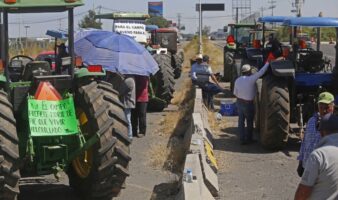 Productores de maíz activan protesta; califican como insulto oferta del gobierno