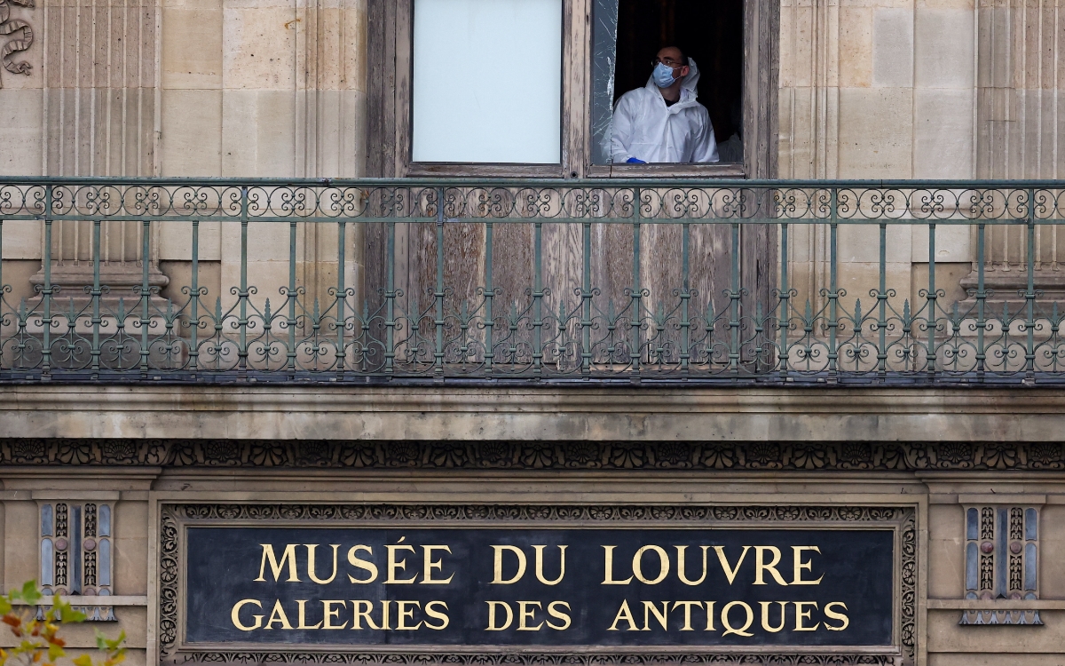 ¿Qué podrían hacer los ladrones con las joyas robadas del Louvre?