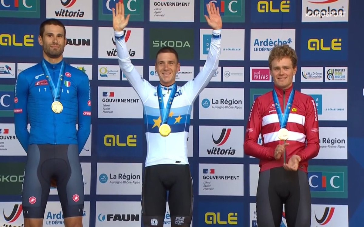 Remco Evenepoel completa la triple corona en contrarreloj | Video
