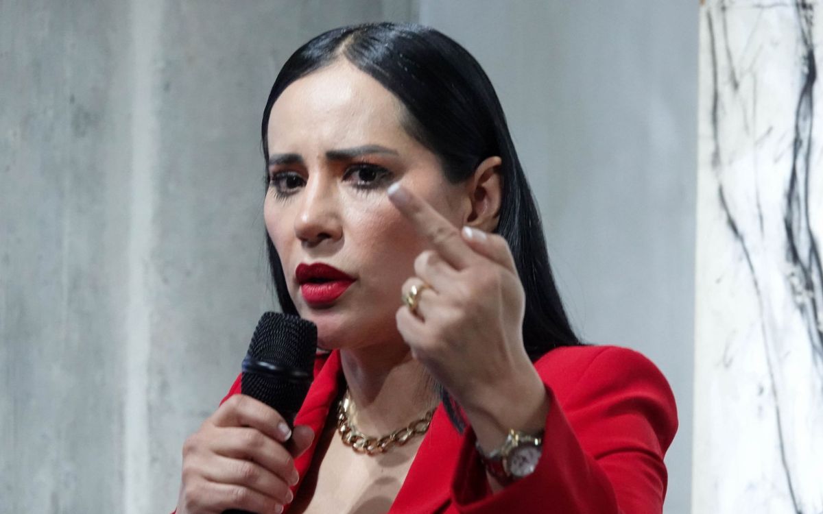 Sandra Cuevas anuncia película sobre sus 'amores prohibidos', 'El Choko' y 'El Topo' Sandra Cuevas anuncia película sobre sus 'amores prohibidos', 'El Choko' y 'El Topo'