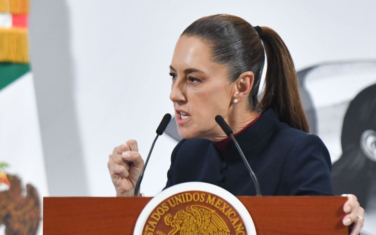 Sheinbaum respalda a gobernadores tras inundaciones; critica 'ruin' búsqueda de culpables Sheinbaum respalda a gobernadores tras inundaciones; critica 'ruin' búsqueda de culpables