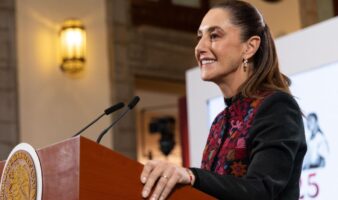 Sheinbaum aplaude a las artesanas mexicanas tras ser incluida en la lista de estilo del NYT