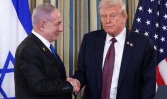 Trump exige a Israel que deje de bombardear Gaza