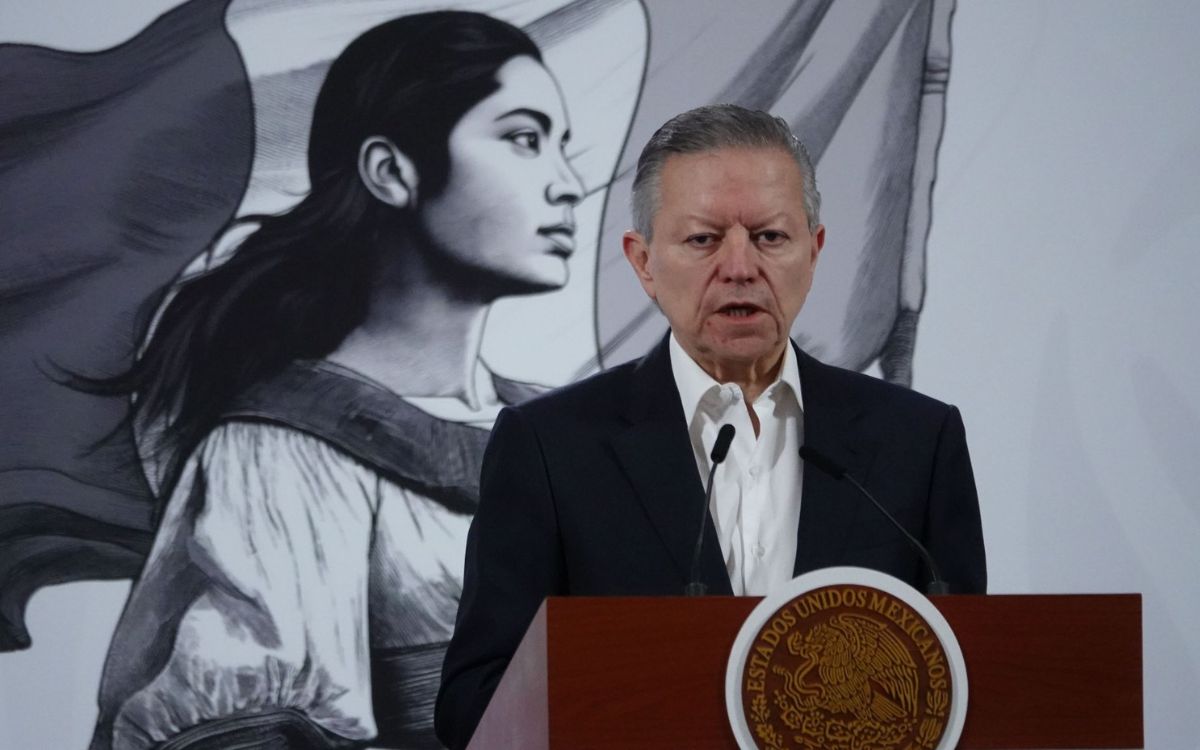 Quienes critican reforma a Ley de Amparo 'lo están haciendo por razones interesadas': Zaldívar Quienes critican reforma a Ley de Amparo 'lo están haciendo por razones interesadas': Zaldívar