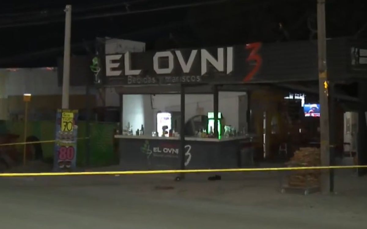 Ataque a bar en Juárez, Nuevo León, deja 3 mujeres muertas y 6 hombres heridos Ataque a bar en Juárez, Nuevo León, deja 3 mujeres muertas y 6 hombres heridos