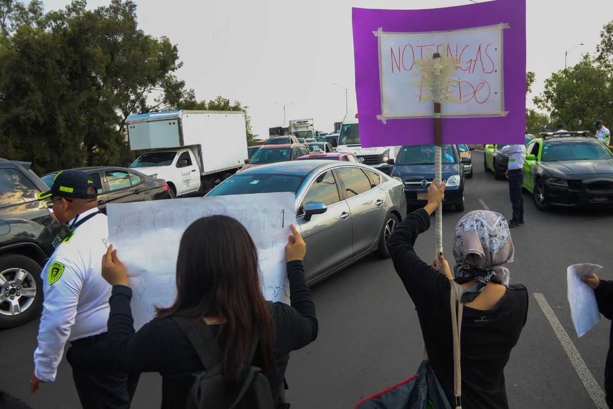 Desconocidos, principales agresores contra mujeres en ciberacoso: Inegi Desconocidos, principales agresores contra mujeres en ciberacoso: Inegi