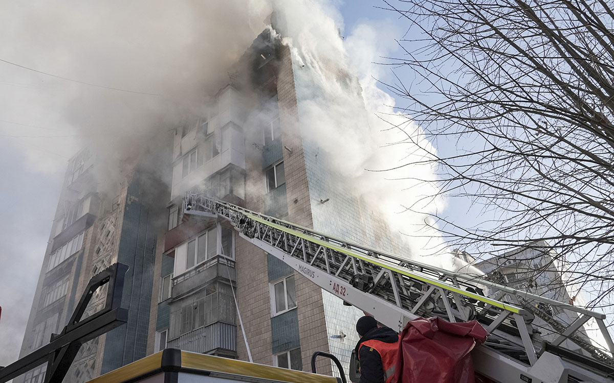 Rusia lanza ataque masivo contra Ucrania y acusa a Kiev de usar misiles estadounidenses Rusia lanza ataque masivo contra Ucrania y acusa a Kiev de usar misiles estadounidenses