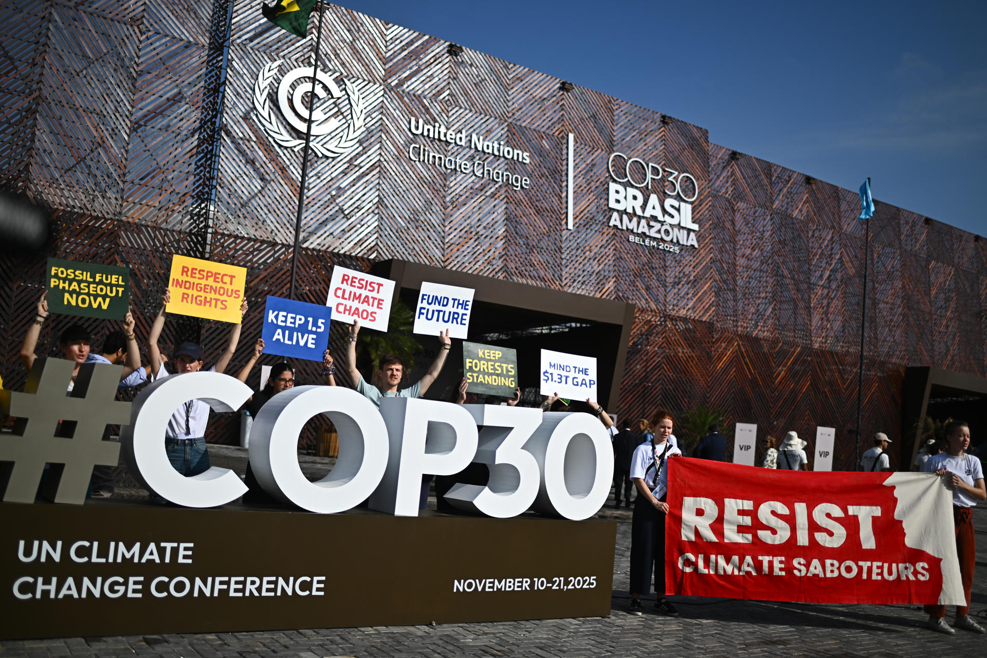 COP30 | La UE dice que el nuevo borrador presentado por Brasil es "inaceptable"