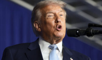 Trump minimiza nuevas fotos con Epstein: 'No son gran cosa'