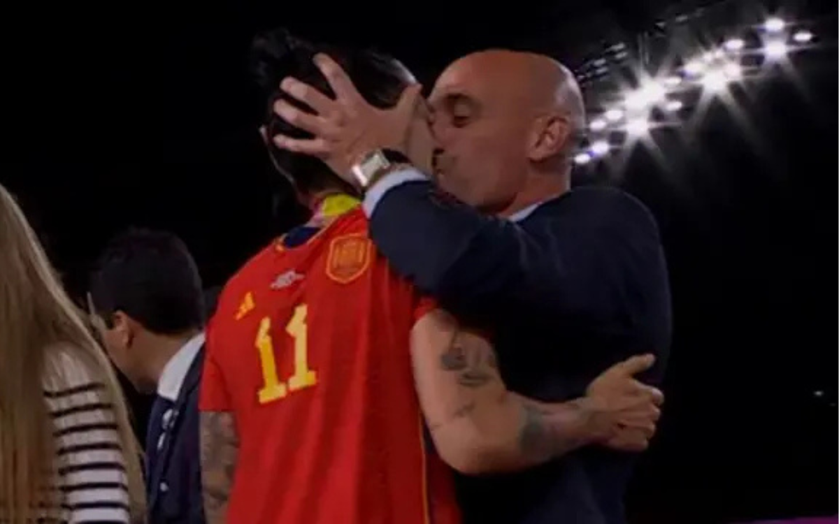 Descarta Luis Rubiales ofrecer una disculpa a Jennifer Hermoso por beso | Video Descarta Luis Rubiales ofrecer una disculpa a Jennifer Hermoso por beso | Video