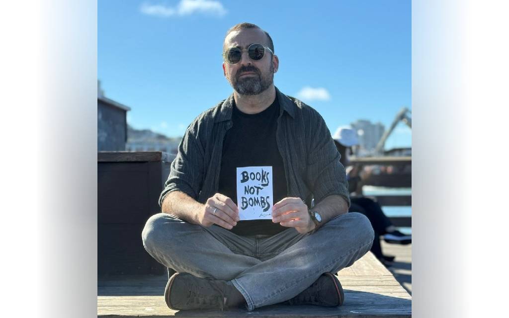 El escritor Daniel Herrera es premiado en Estados Unidos