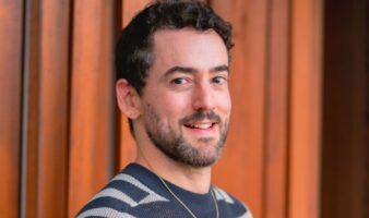 'No podemos darnos el lujo de no estar politizados': Luis Gerardo Méndez