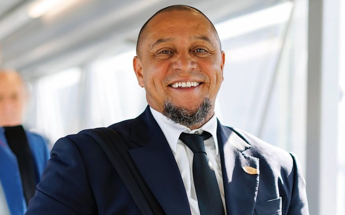 Roberto Carlos es ingresado en Brasil tras ser operado por un problema cardiaco Roberto Carlos es ingresado en Brasil tras ser operado por un problema cardiaco