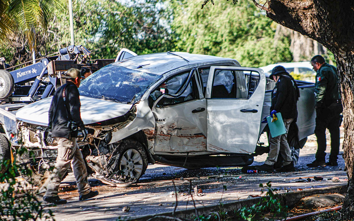 Comandante municipal resulta herido tras persecución y volcadura en Culiacán Comandante municipal resulta herido tras persecución y volcadura en Culiacán