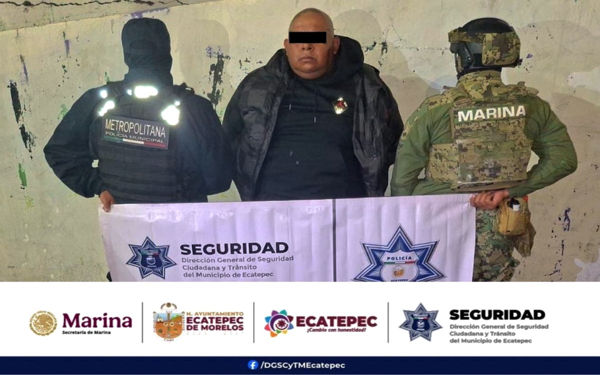 Edomex | Aseguran operador de 'La Chokiza' en el Tianguis de la Guadalupana, Ecatepec Edomex | Aseguran operador de 'La Chokiza' en el Tianguis de la Guadalupana, Ecatepec