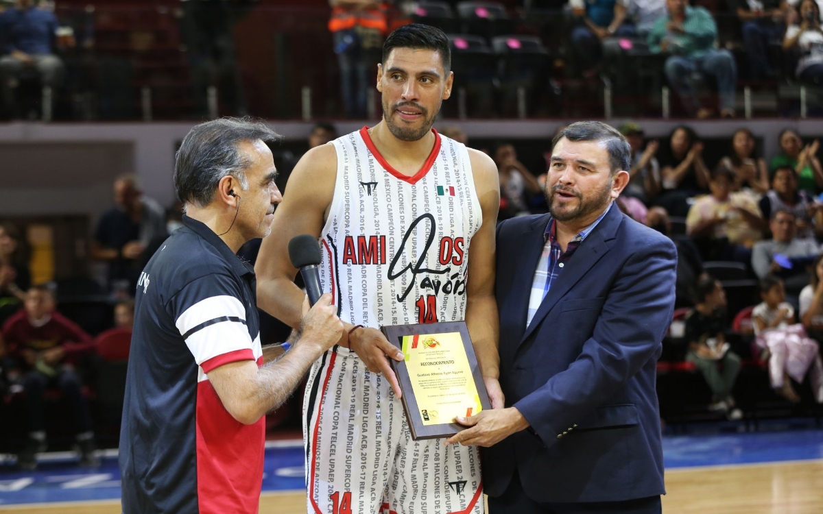 Falta fortaleza mental al basquetbolista mexicano: Gustavo Ayón | Video Falta fortaleza mental al basquetbolista mexicano: Gustavo Ayón | Video
