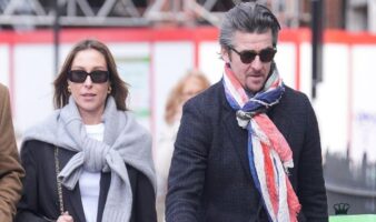 Seis meses de cárcel a ex futbolista por acosar a analistas en redes sociales | Video