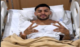 Mundial 2026: Operan a Alexis Vega, baja de 4 a 6 semanas