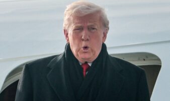 Trump amenaza con un arancel del 50% a aeronaves de Canadá por certificación de aviones