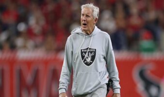 NFL: Cortan Raiders,  Browns, Falcons y Cardinals a sus entrenadores en jefe