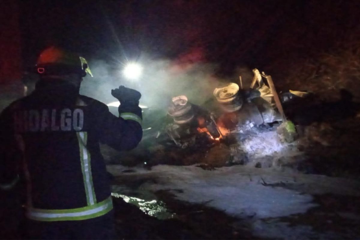 Hidalgo | Explosión de pipa cierra la México–Tuxpan en Tulancingo Hidalgo | Explosión de pipa cierra la México–Tuxpan en Tulancingo