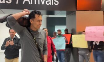 Video | Reciben con gritos a Marx Arriaga en Chihuahua; acusa a Mario Delgado de organizar la protesta