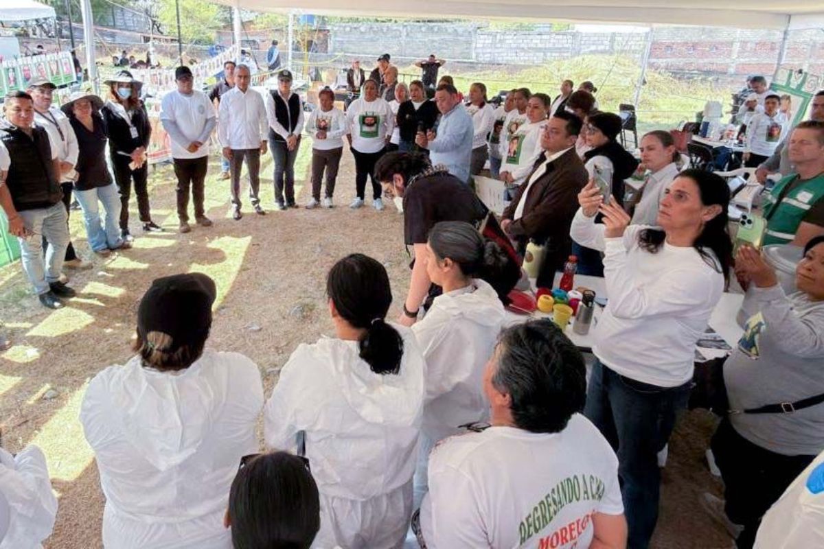 Reanudan exhumaciones en Jojutla con irregularidades; fiscal supervisa los trabajos