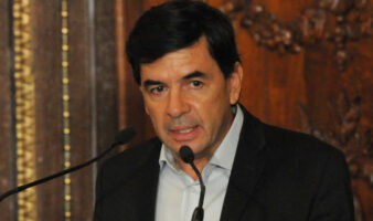 Jesús Ramírez Cuevas demandará por daño moral a Julio Scherer Ibarra